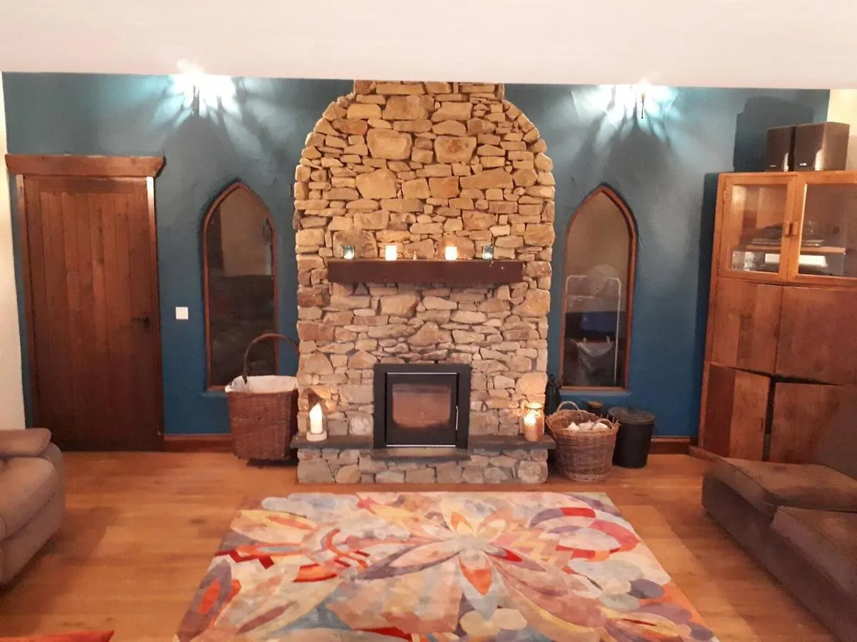 Beautiful Home In Killarney Holiday home